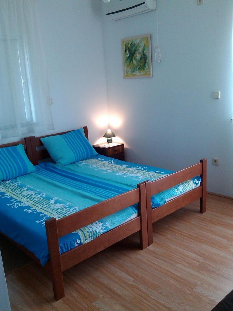 Apartments Antonija - Fitness Vinišće Kültér fotó